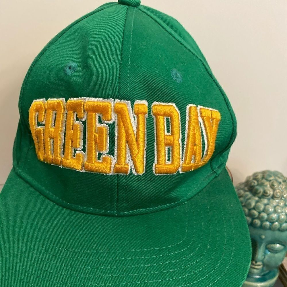 EUC City Hunter USA Green Bay SnapBack.‎
